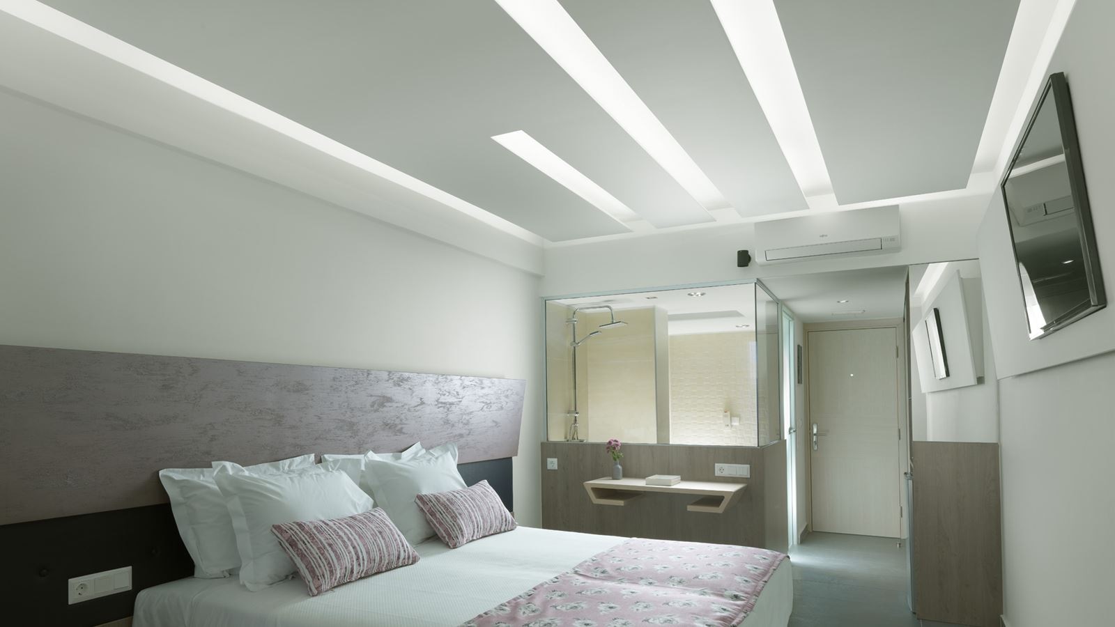 rooms-standard-double-room