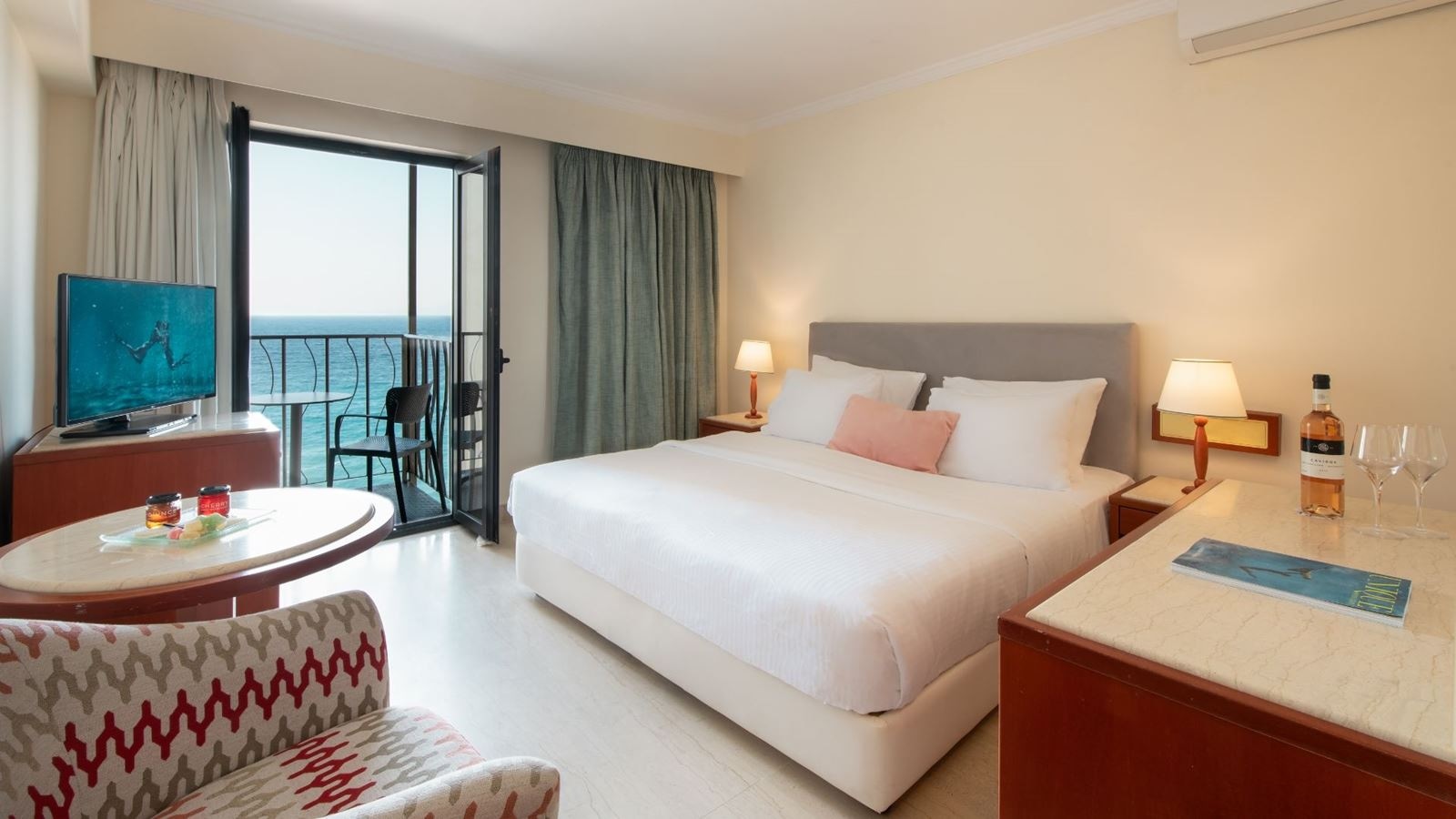 rooms-room-double--sea-view