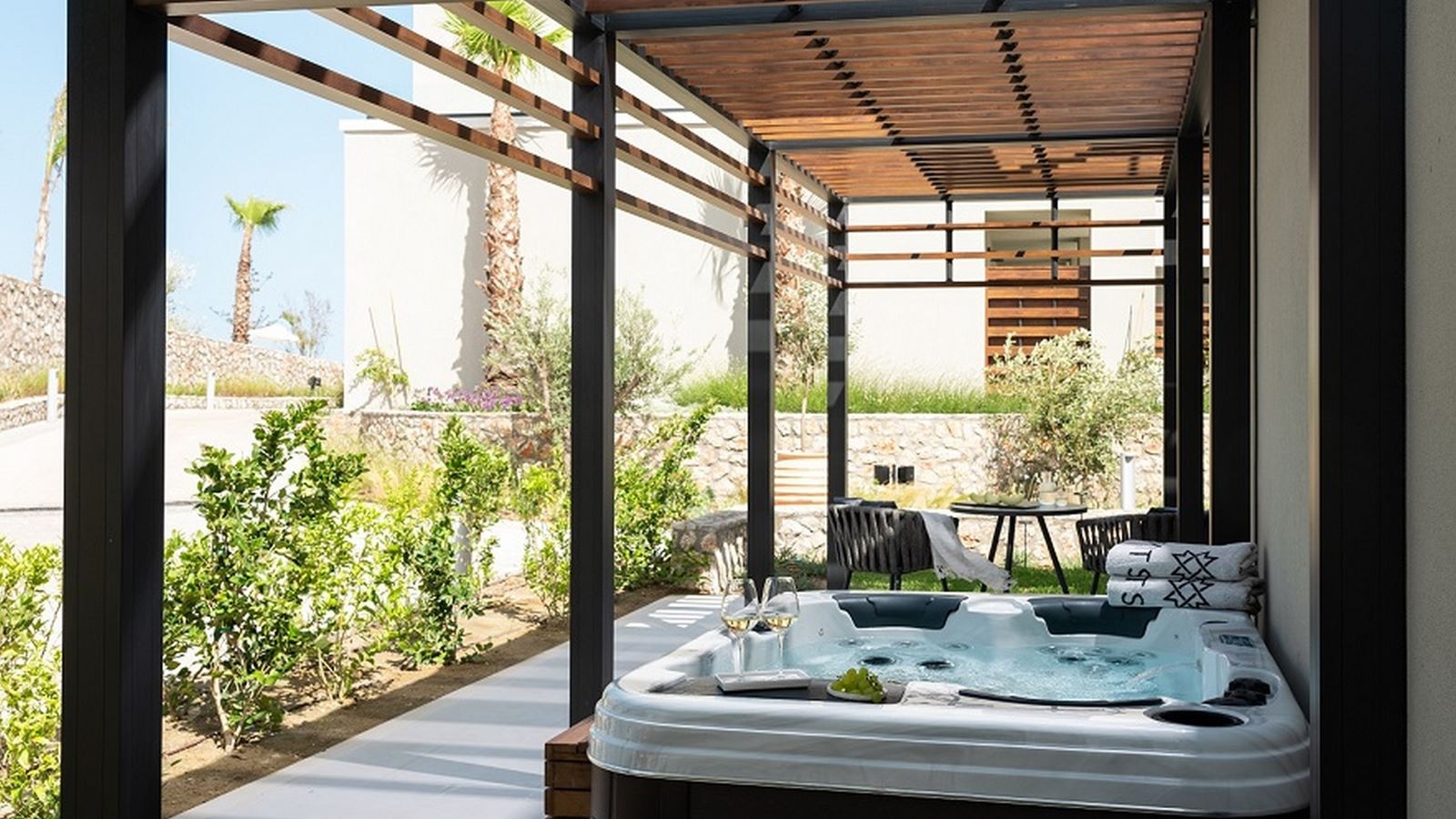 rooms-superior-double-jacuzzi