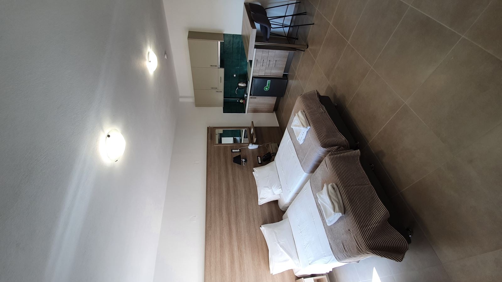 rooms-doubletwin-room-sea-view