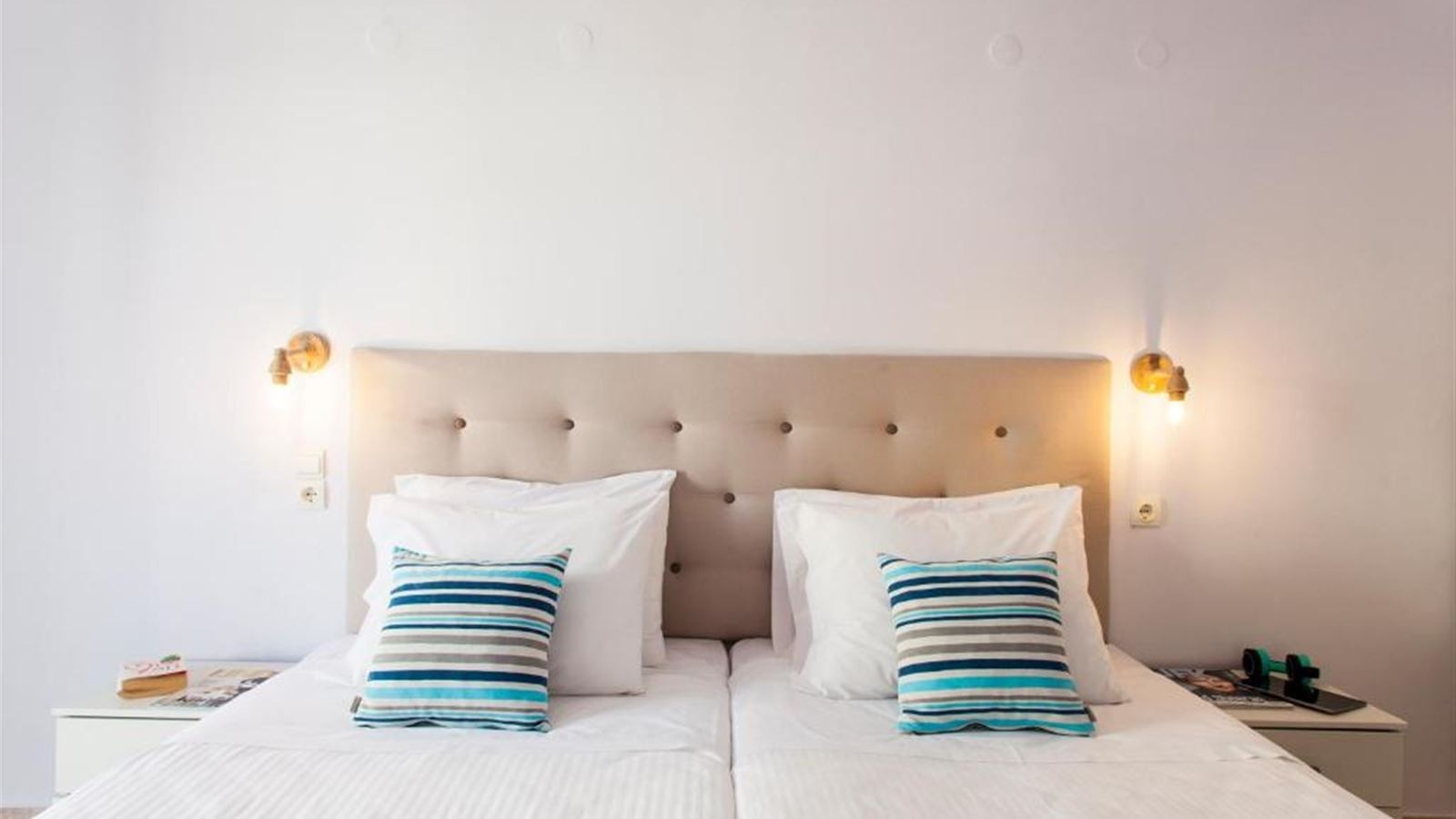 rooms-cozy-family-room-4-pax