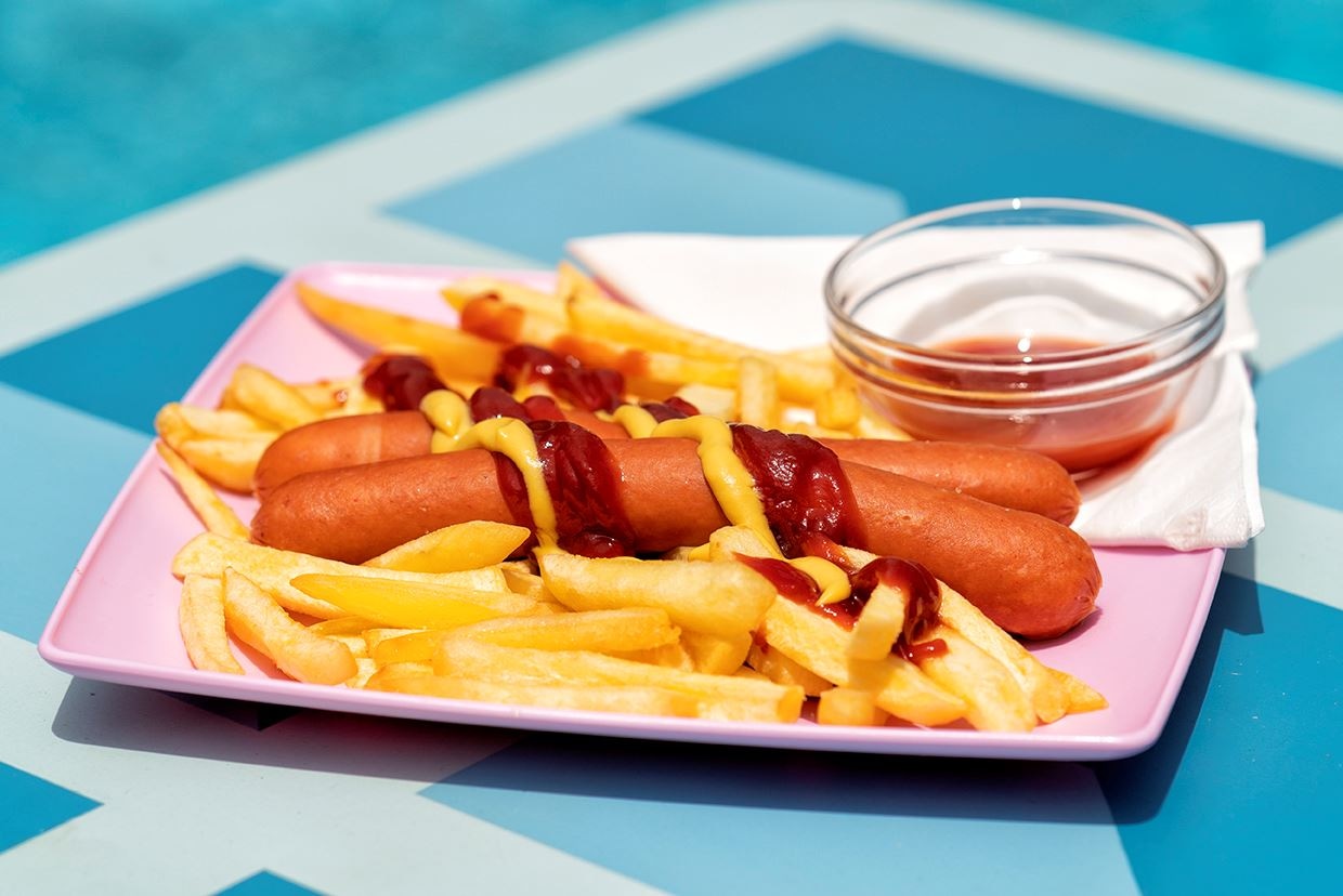 restaurants-pool-bar