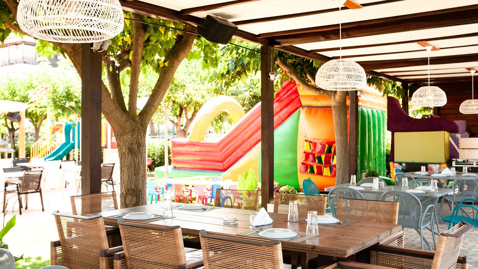 restaurants-akti-restaurant