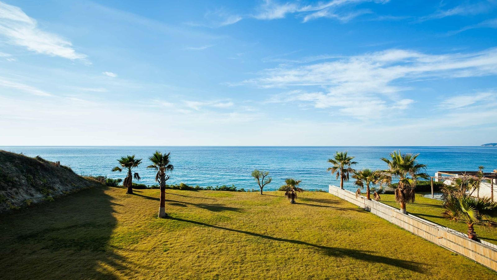 rooms-family-suite-2bedroom-sea-view