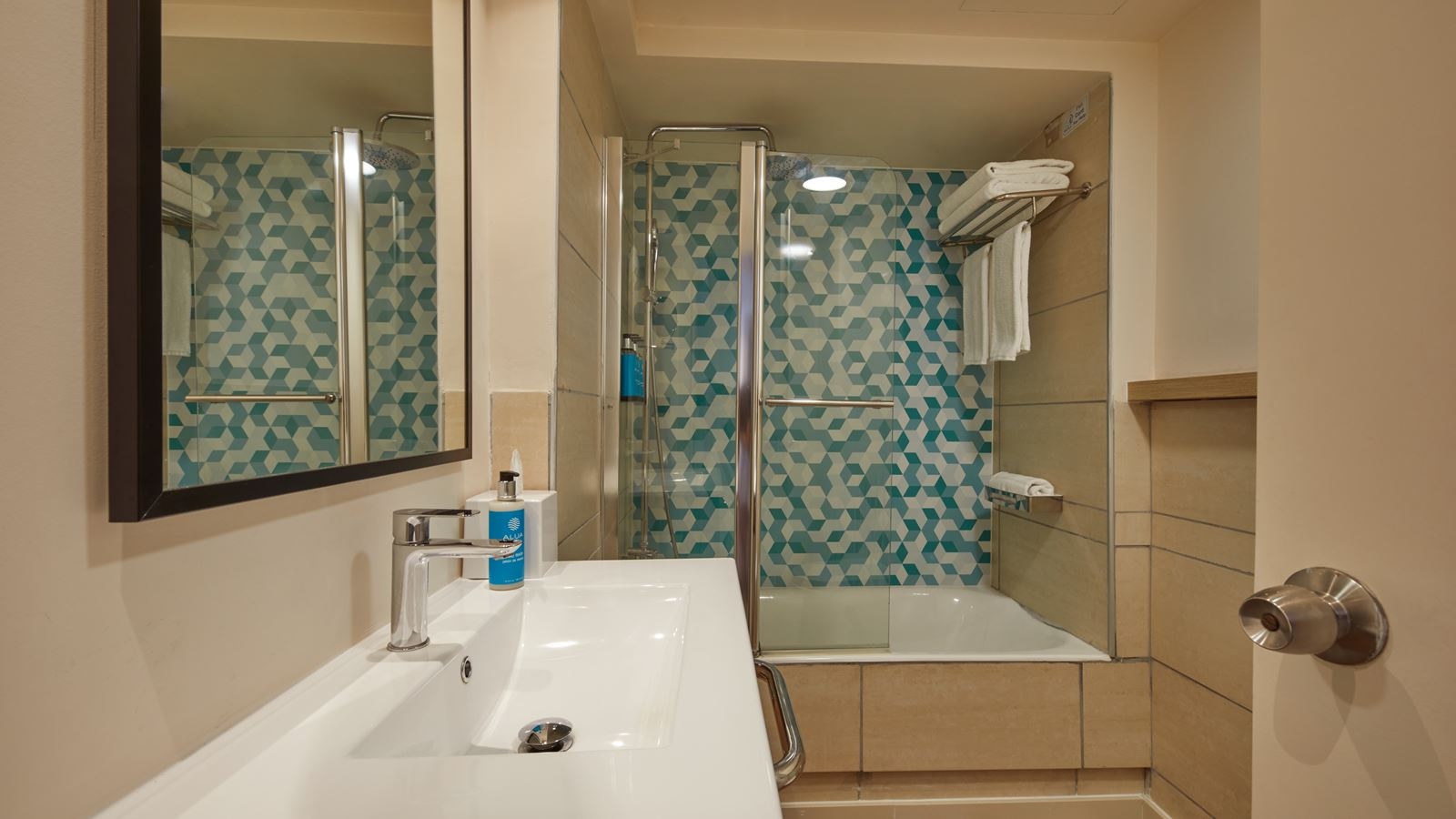 rooms-double-inland-view