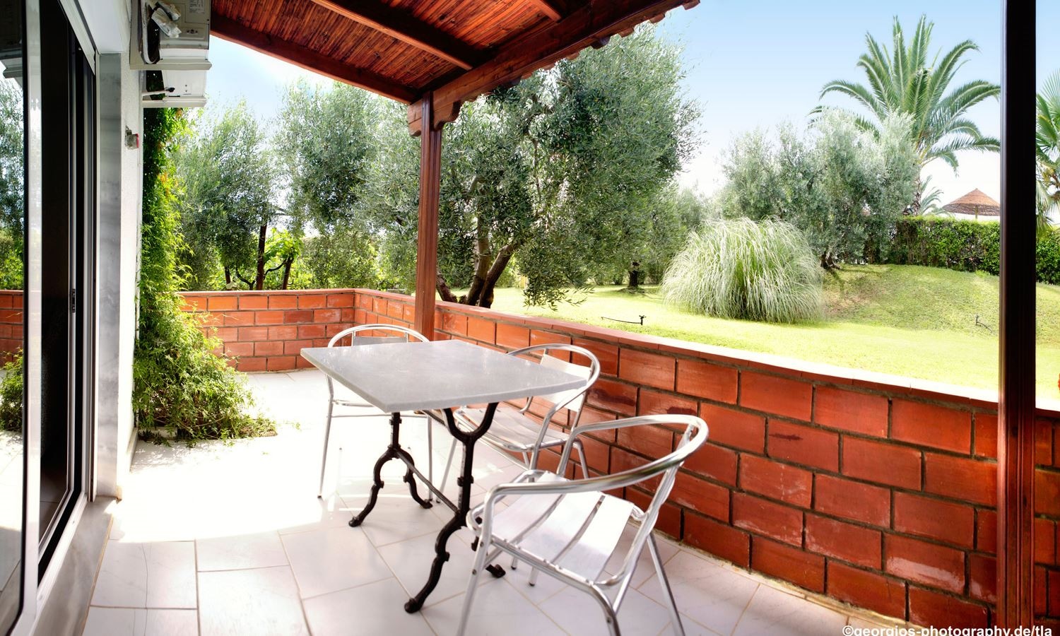 rooms-superior-studio-garden-view-or-side-sv