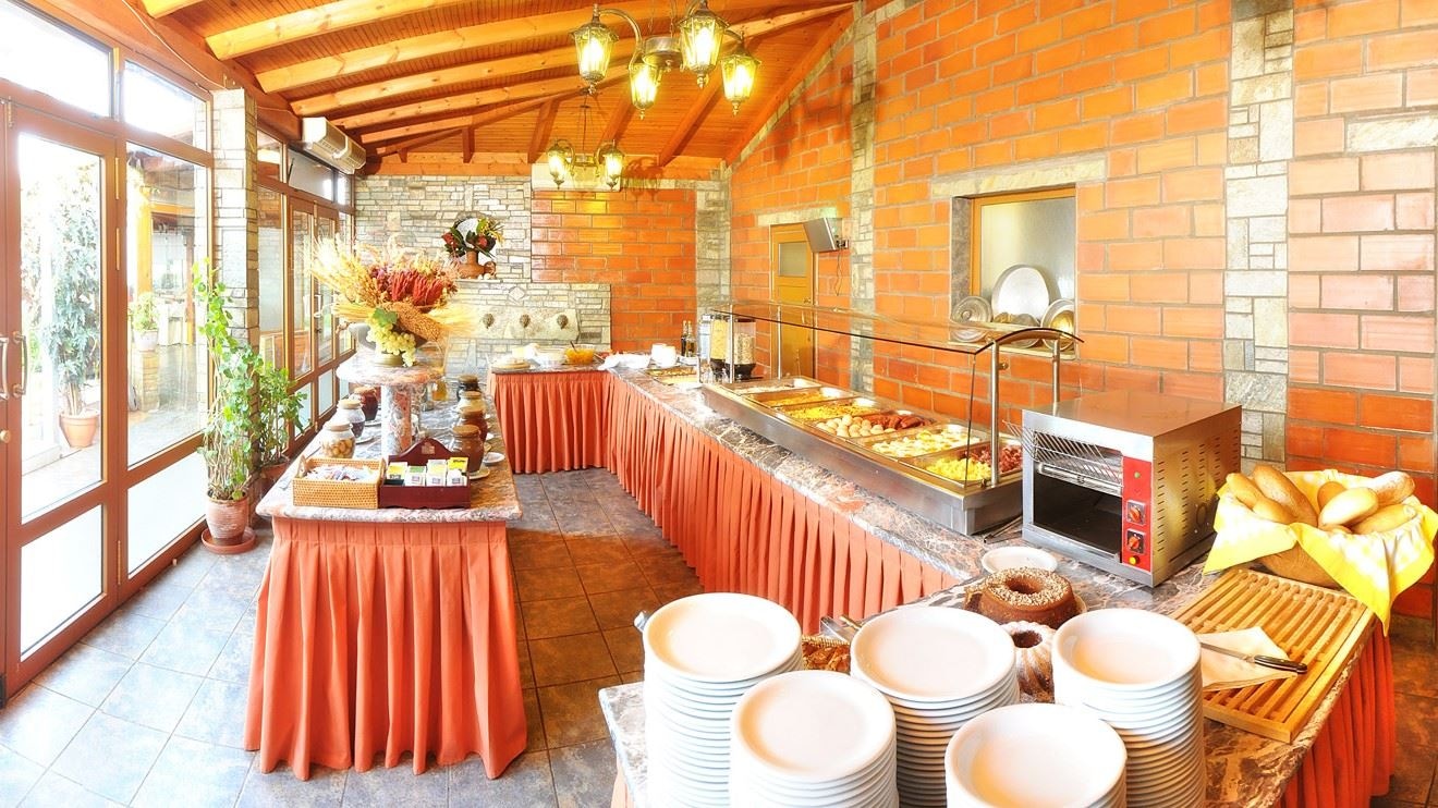 restaurants-beach-side-restaurant