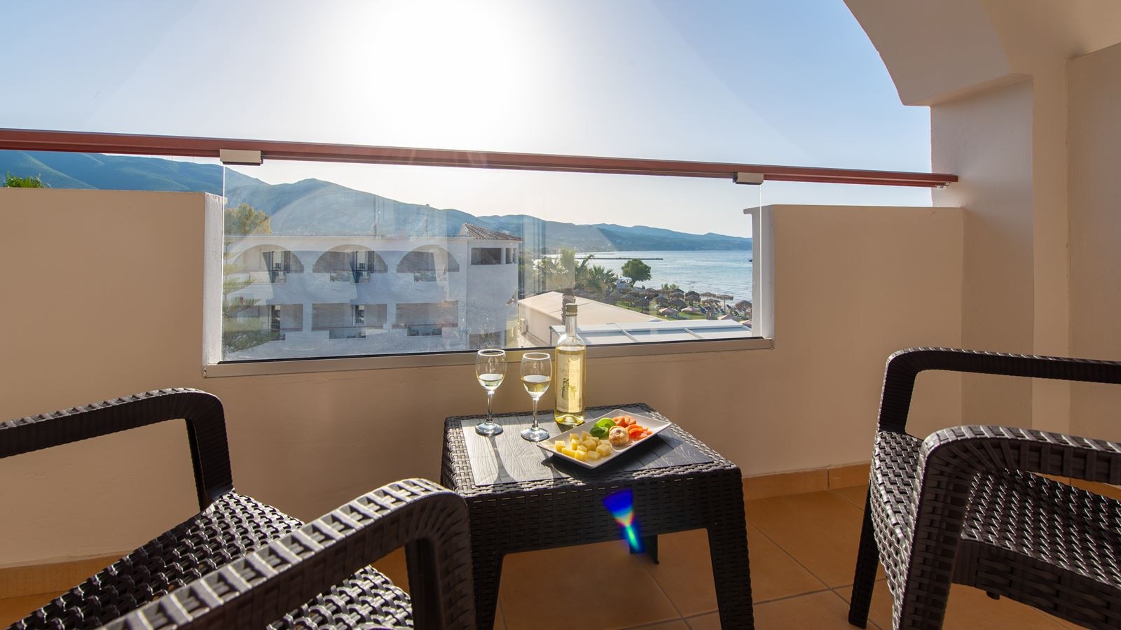 rooms-superior-room-side-sea-view-balcony-or-terrace