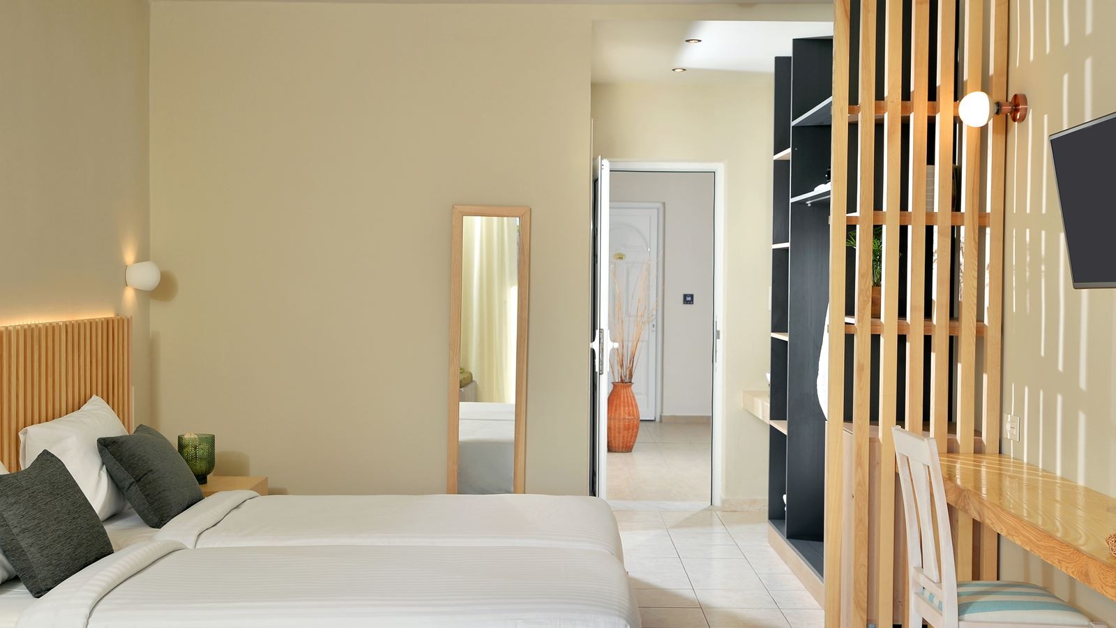 rooms-superior-room-balcony-or-terrace