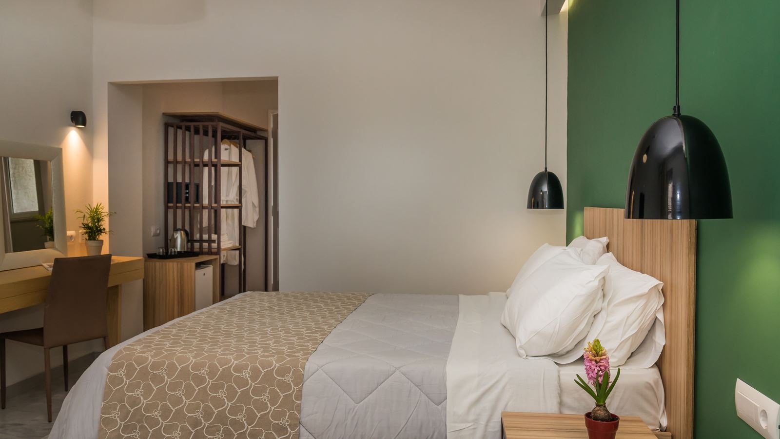 rooms-superior-twin-double-room