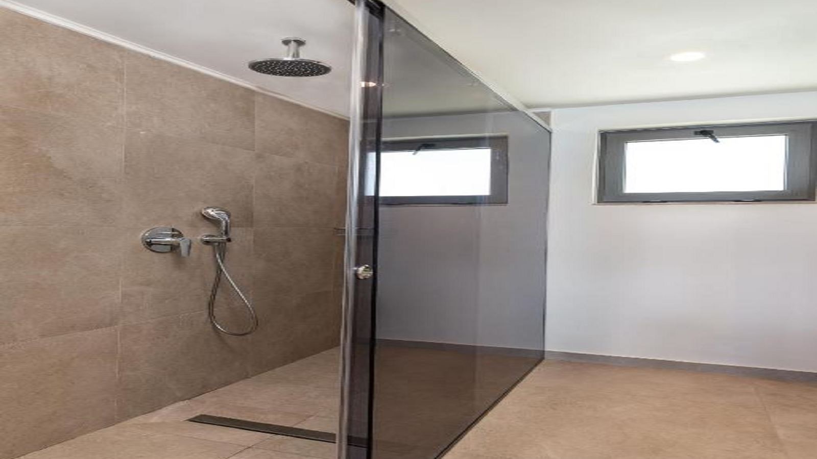 rooms-suite-junior-sea-front--balcony