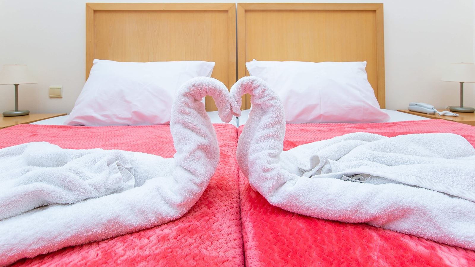 rooms-superior-triple-studio