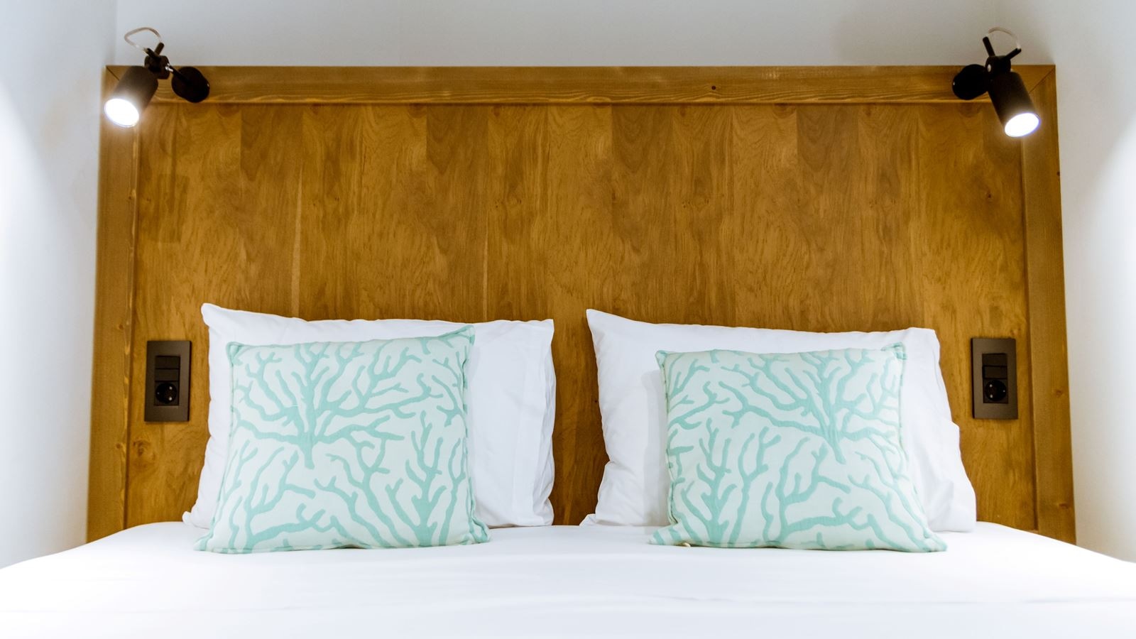 rooms-two-bedroom-suite