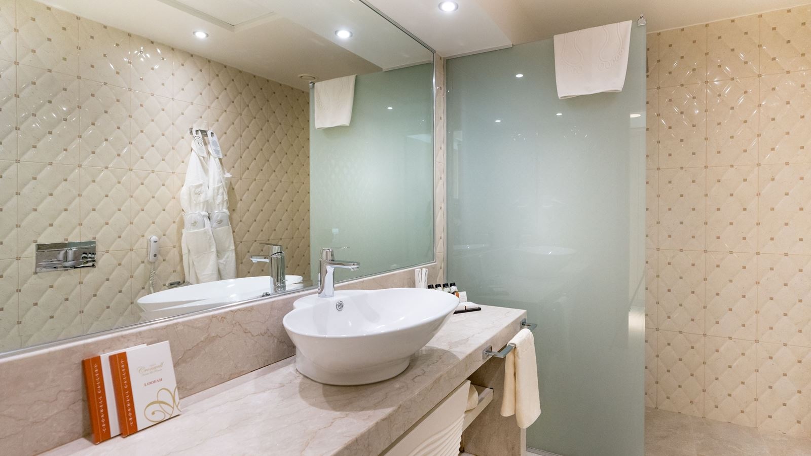 rooms-suite-sea-view