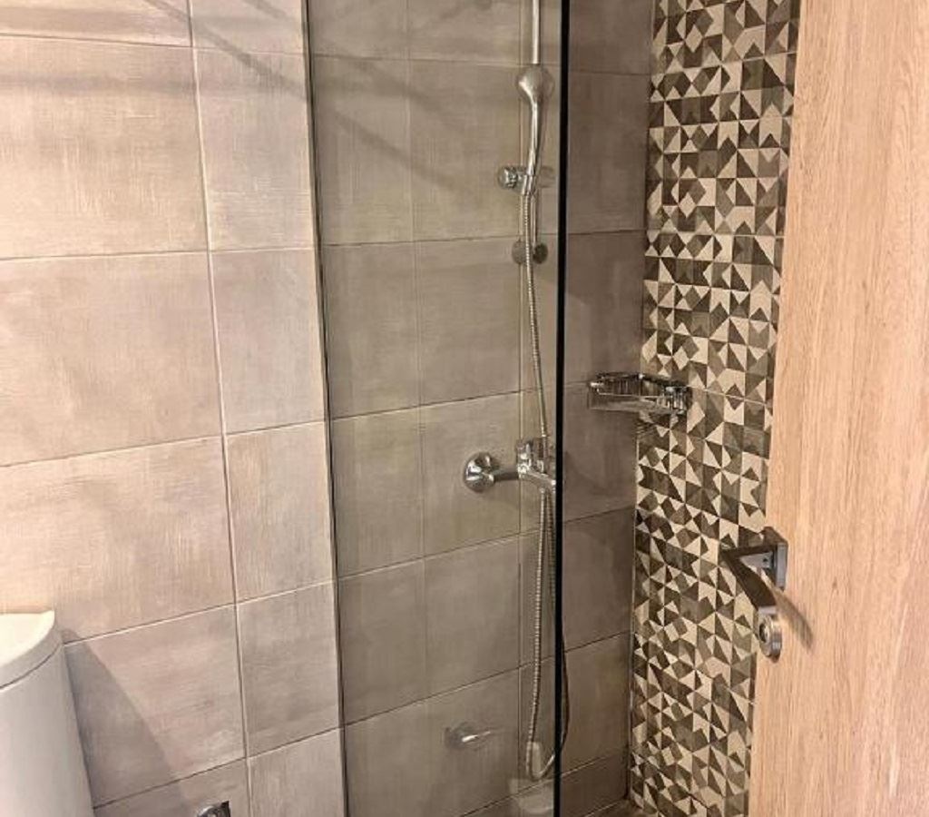 rooms-superior-family-room