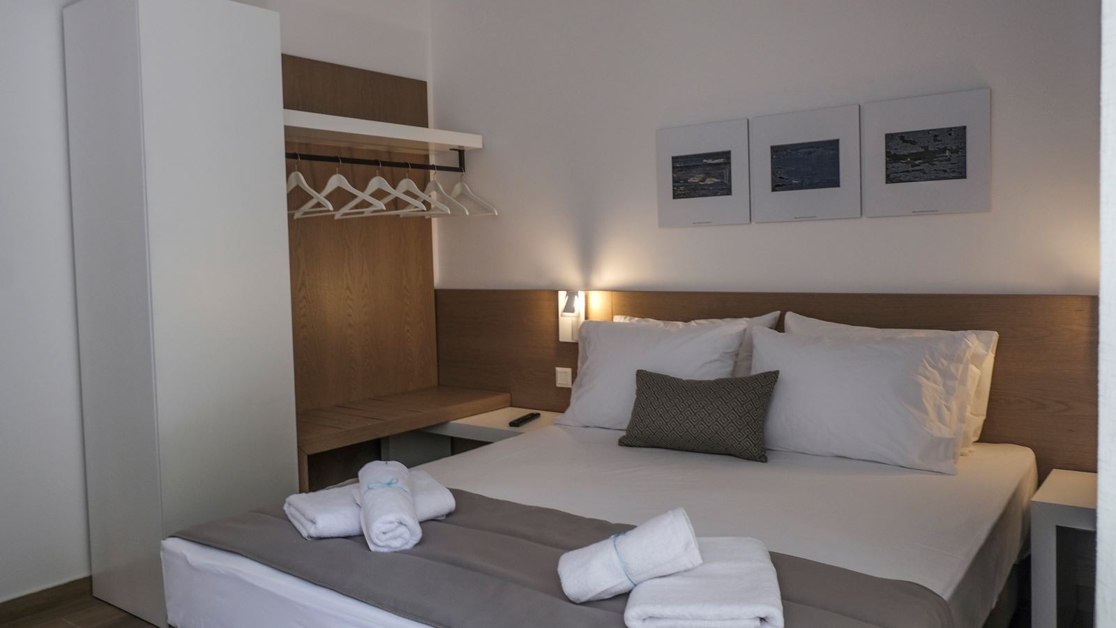 rooms-standard-double-room