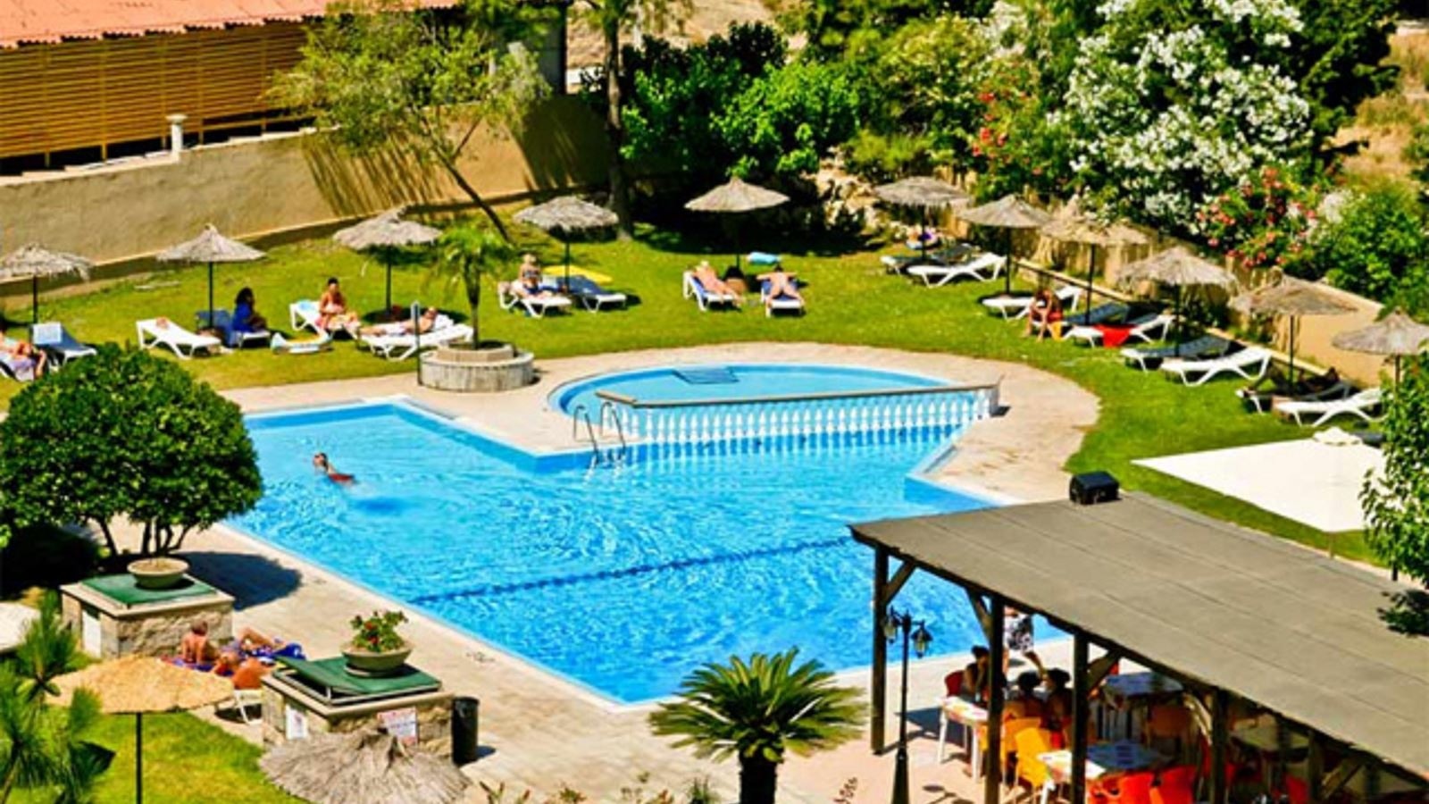 restaurants-snack-main-restaurant