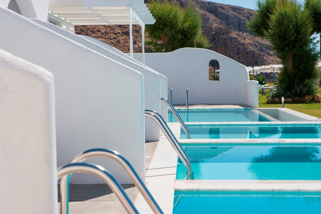 rooms-superior-doubletwin-room-privatepool-with-terrace-adults-only-over-17-year-old