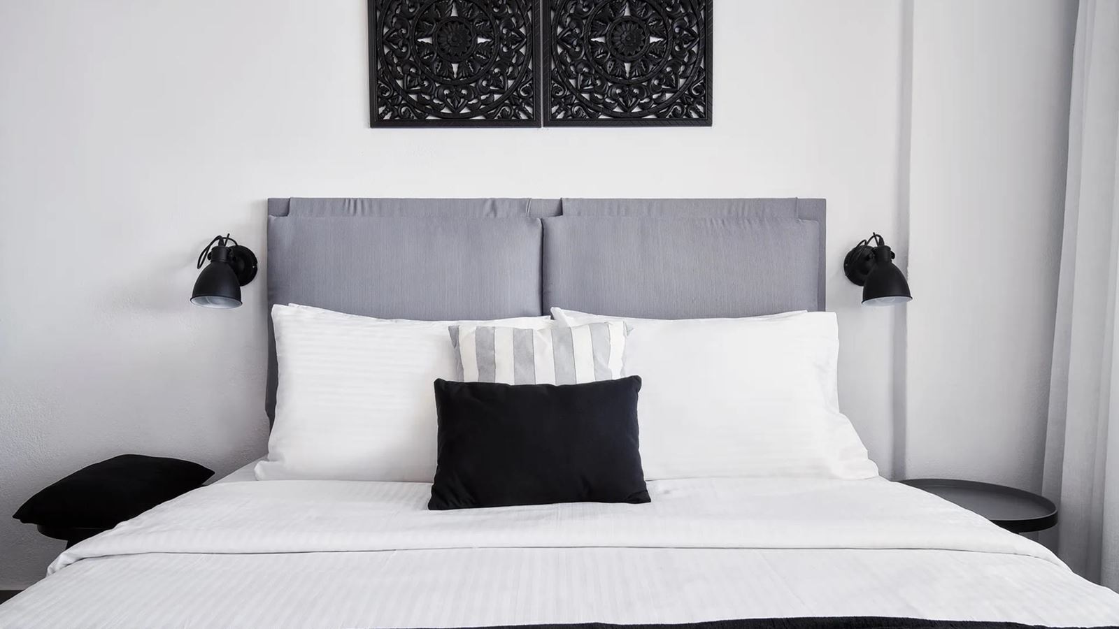 rooms-standard-room-with-caldera-view