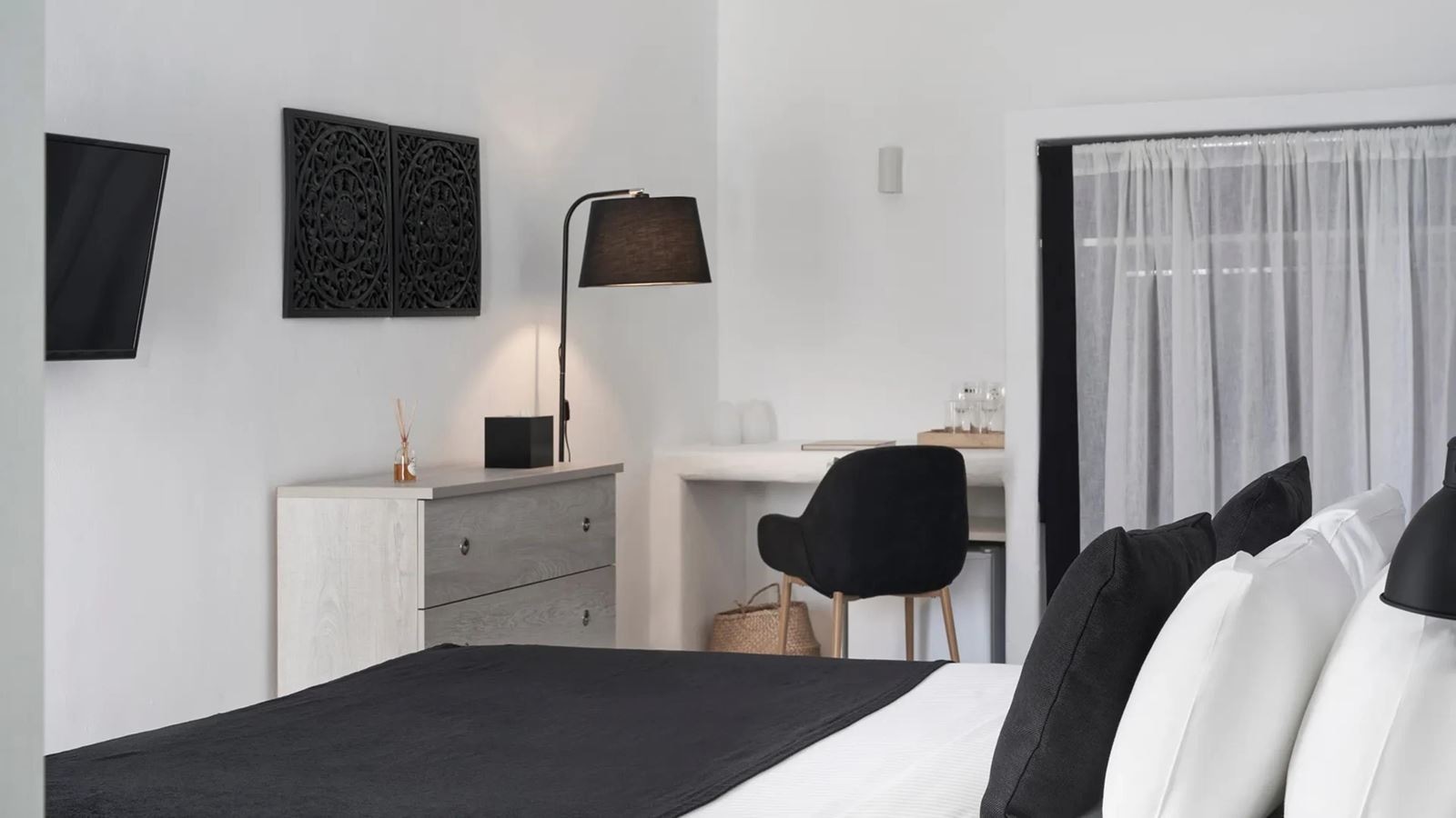 rooms-superior-jetted-tub-side-sea-view