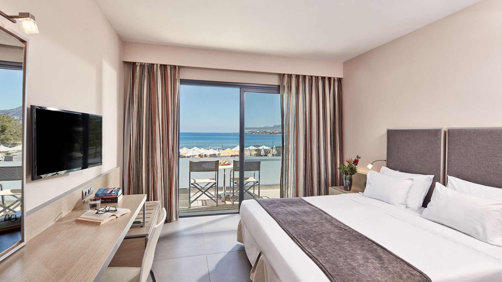 rooms-double-room-sea-view