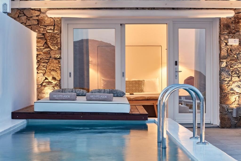 rooms-signature-suite-sea-view-with-private-pool