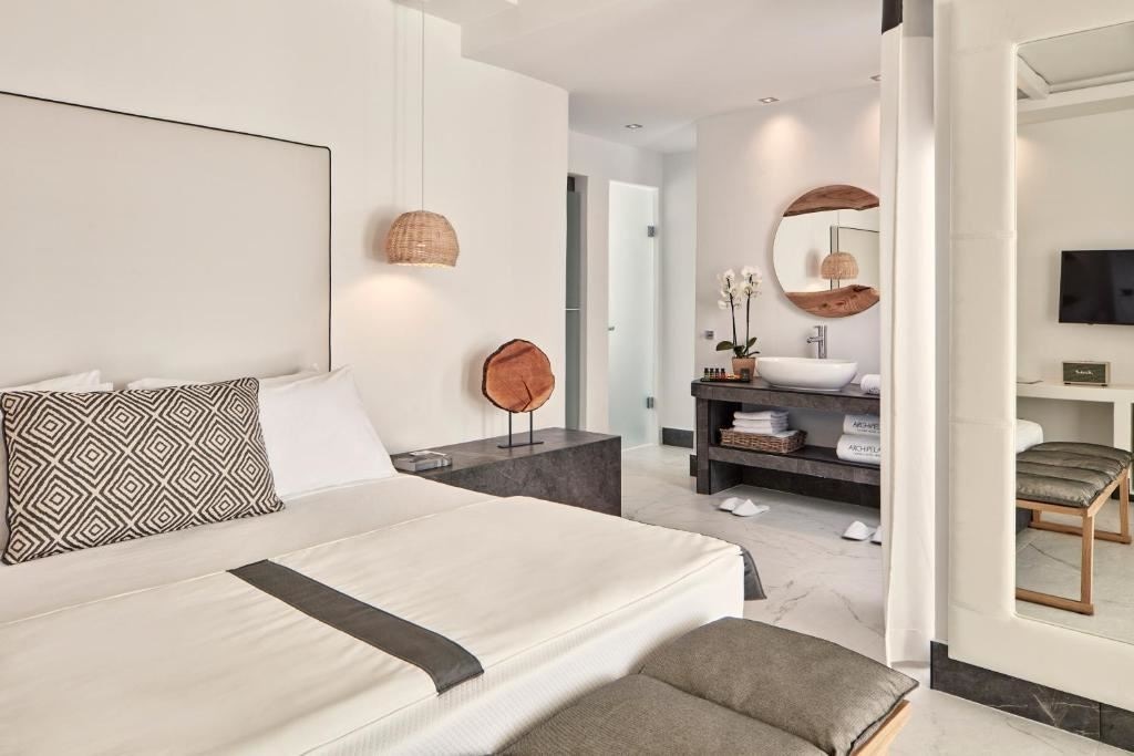 rooms-signature-suite-sea-view-with-private-pool