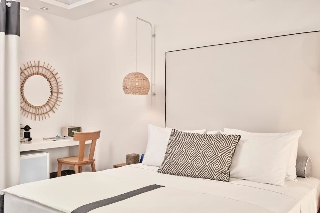 rooms-signature-suite-sea-view-with-private-pool