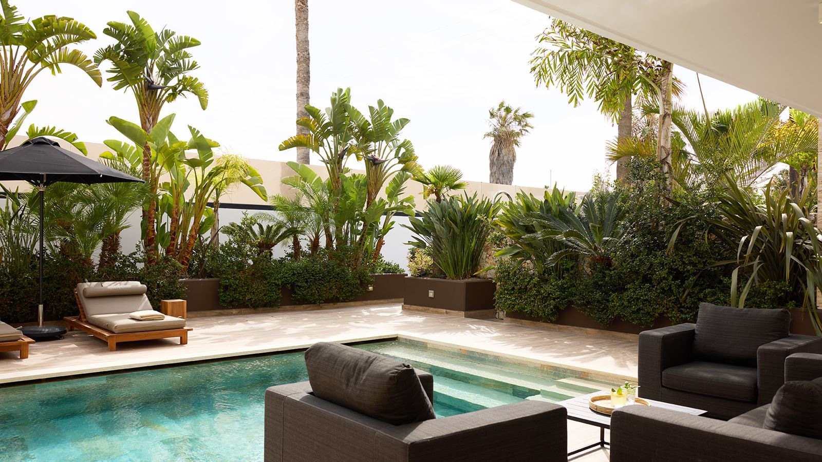 rooms-superior-suite-private-pool