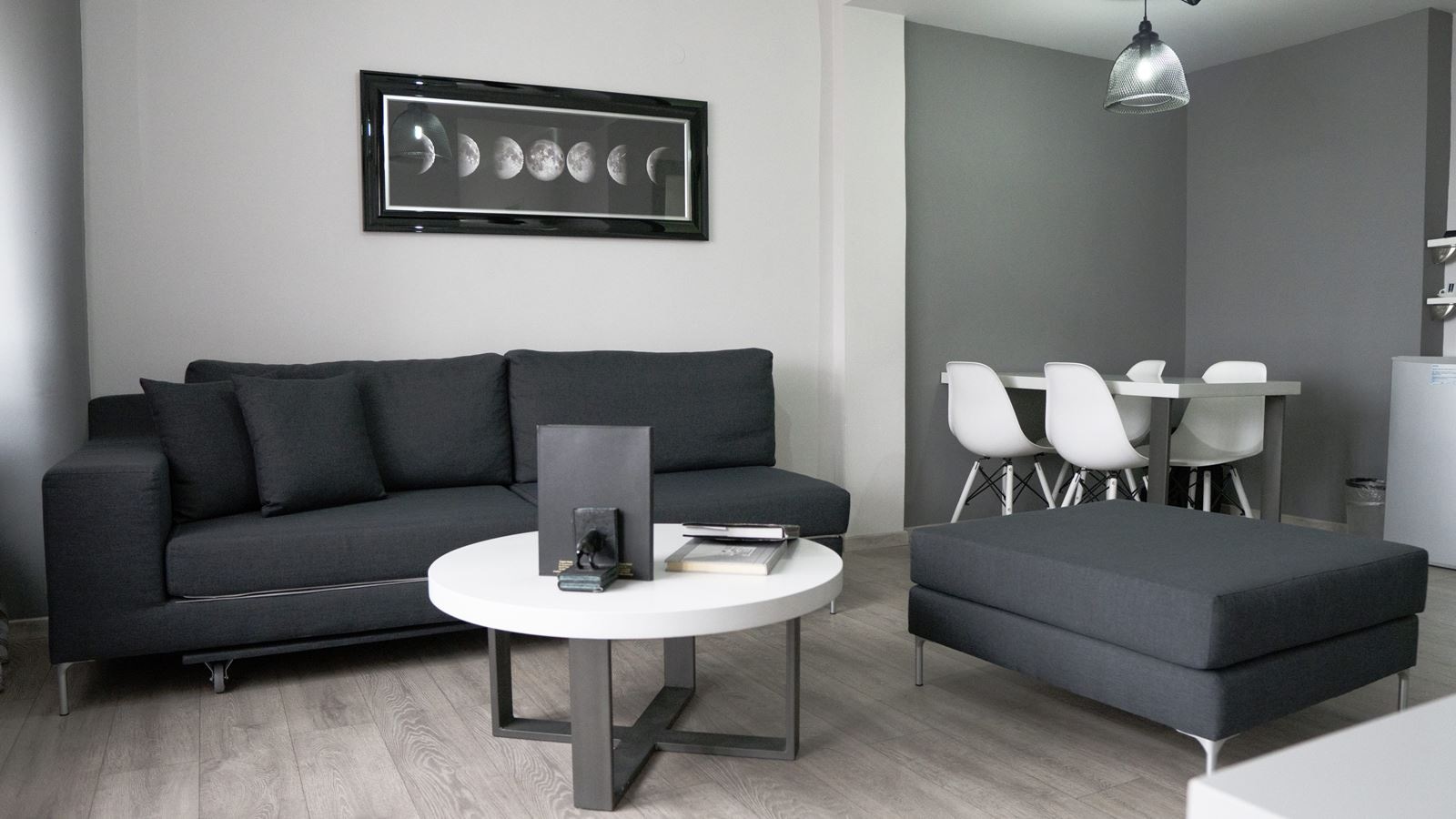 rooms-business-suite