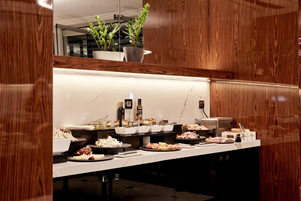 restaurants-breakfast-area