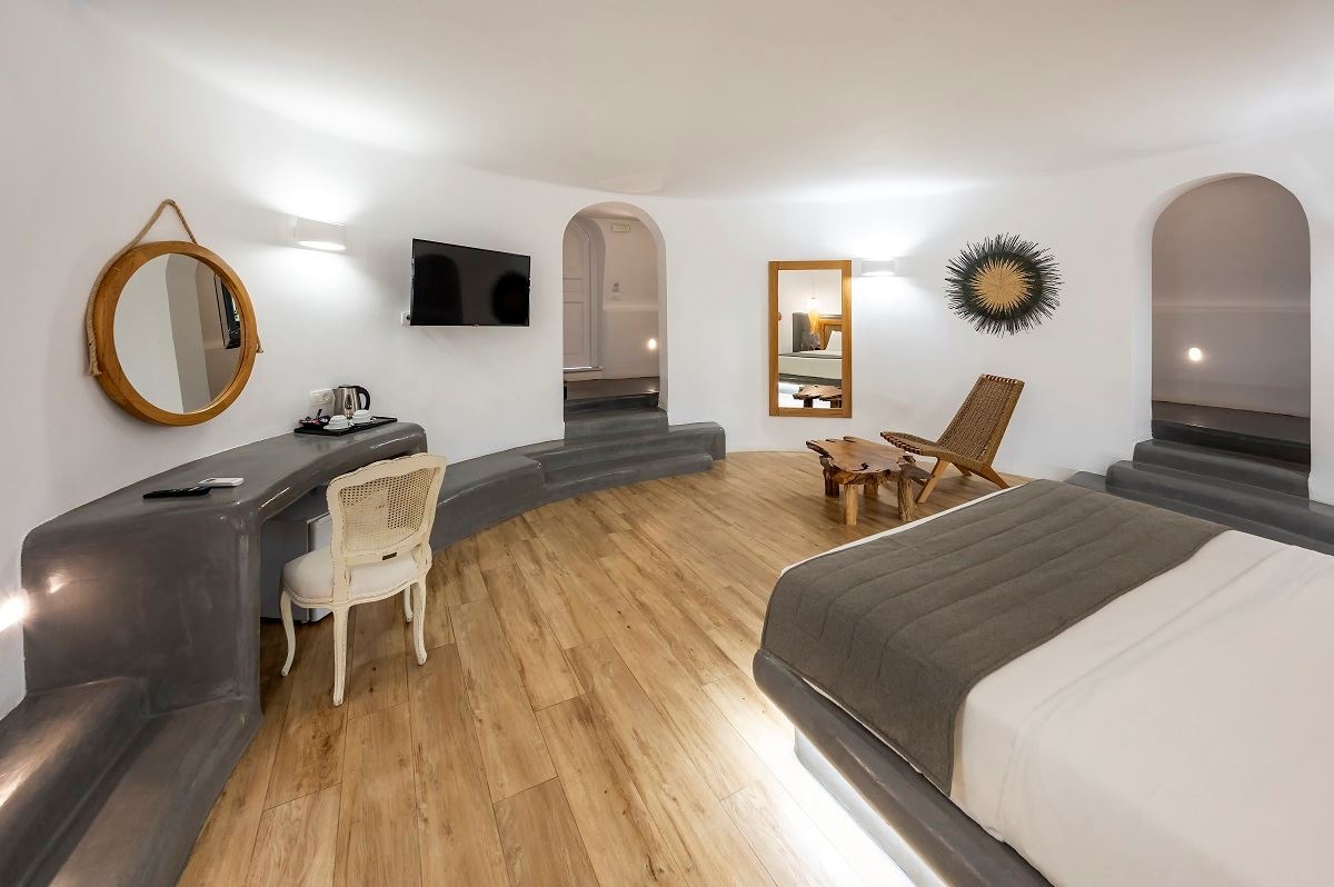 rooms-windmill-deluxe-suite-with-shared-pool