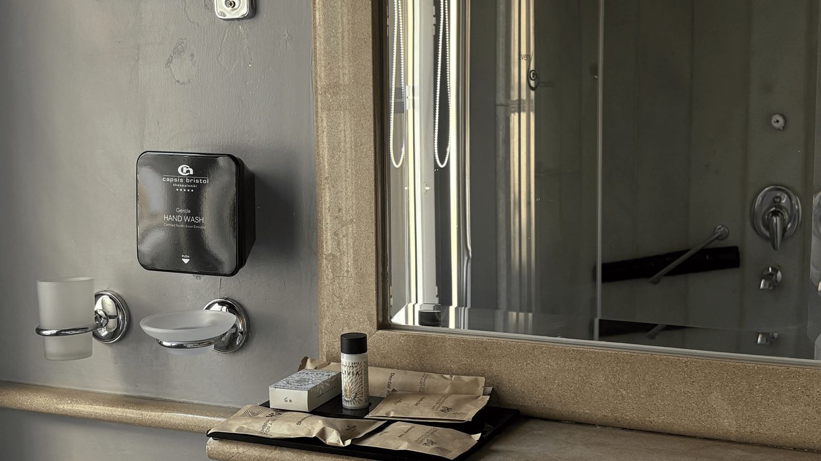 rooms-executive-room