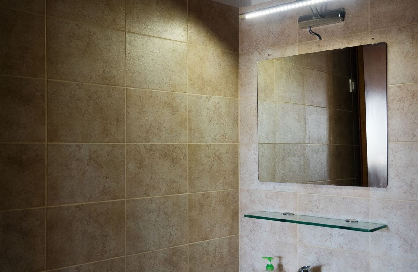 rooms-apartment-2-bedrooms-4-pax