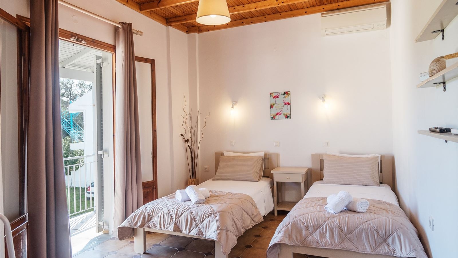 rooms-apartment-2-bedrooms-4-pax