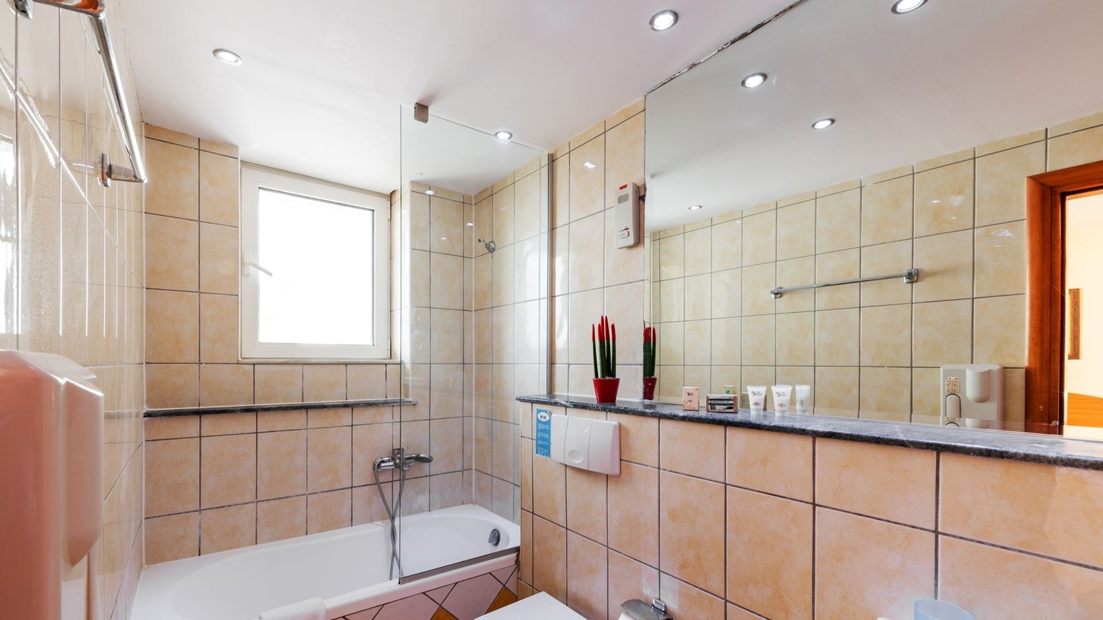 rooms-double-standard-room