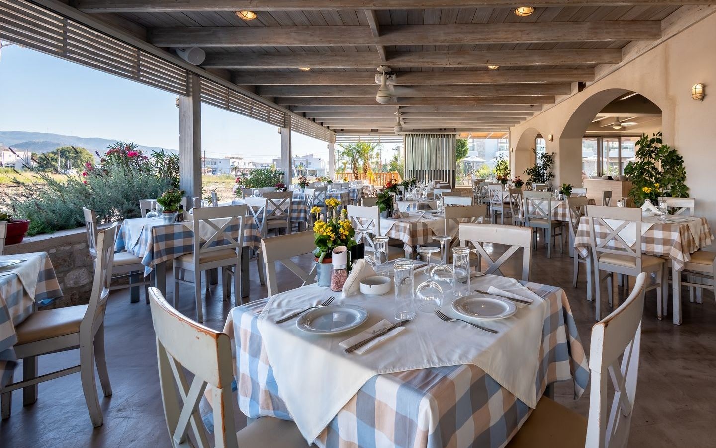 restaurants-taverna-oneiro