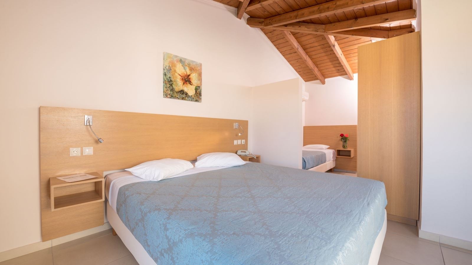 rooms-standard-double-room-sea-view