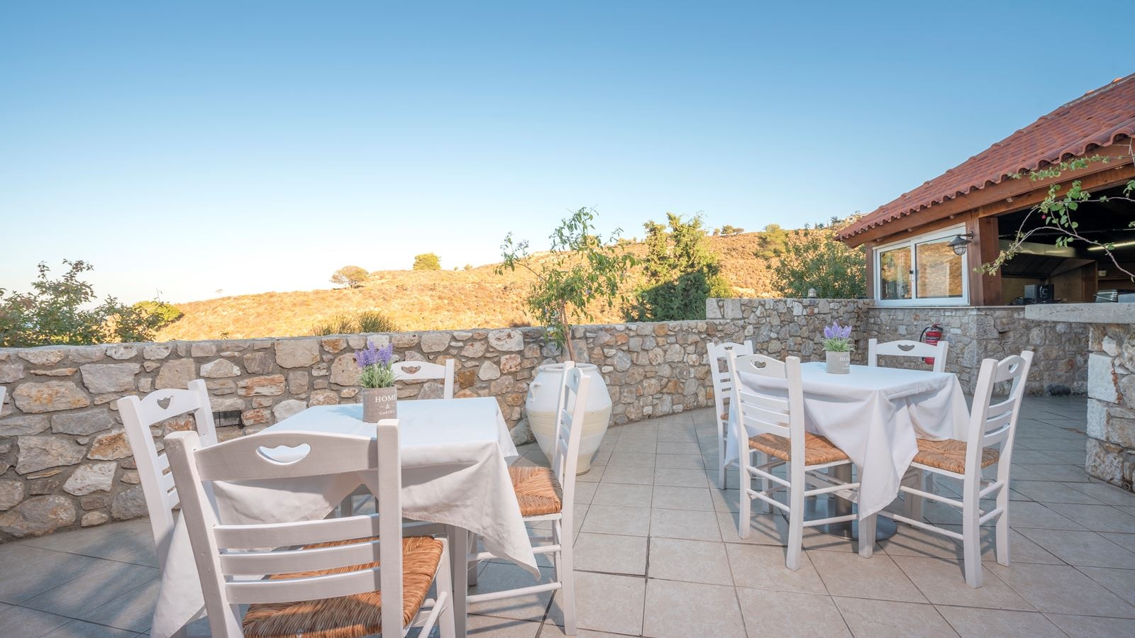 restaurants-istros-restaurant