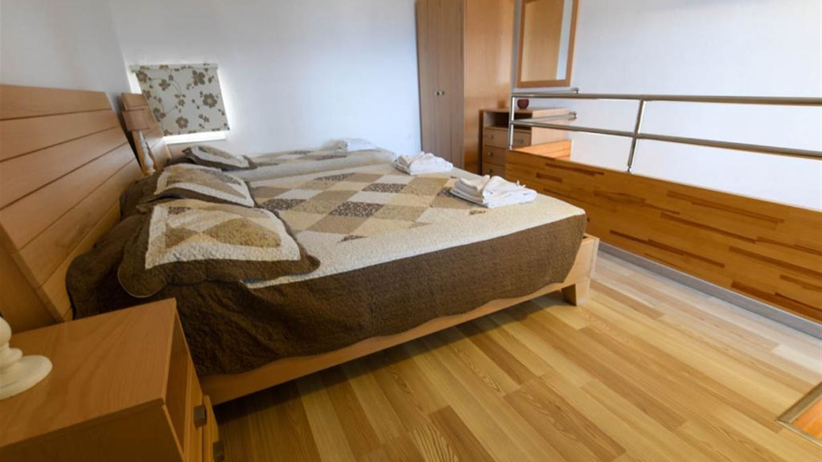 rooms-2-room-apartment-4-pax