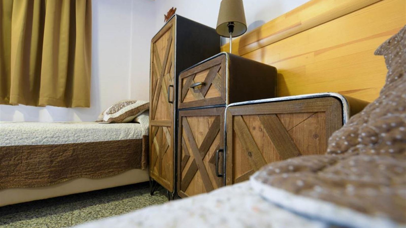 rooms-2-room-apartment-4-pax