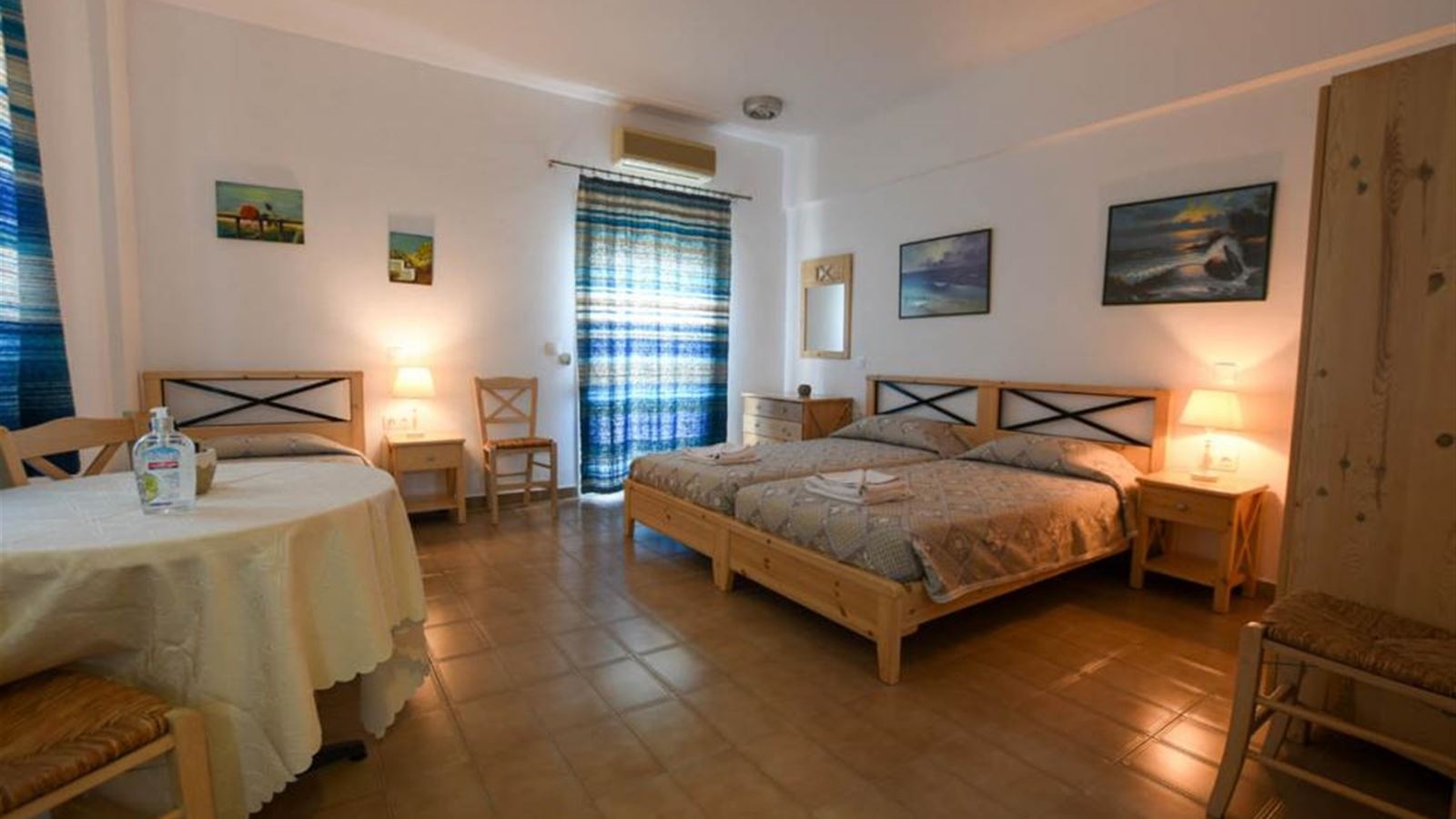 rooms-pool-side-sw-maisonette-4-pax