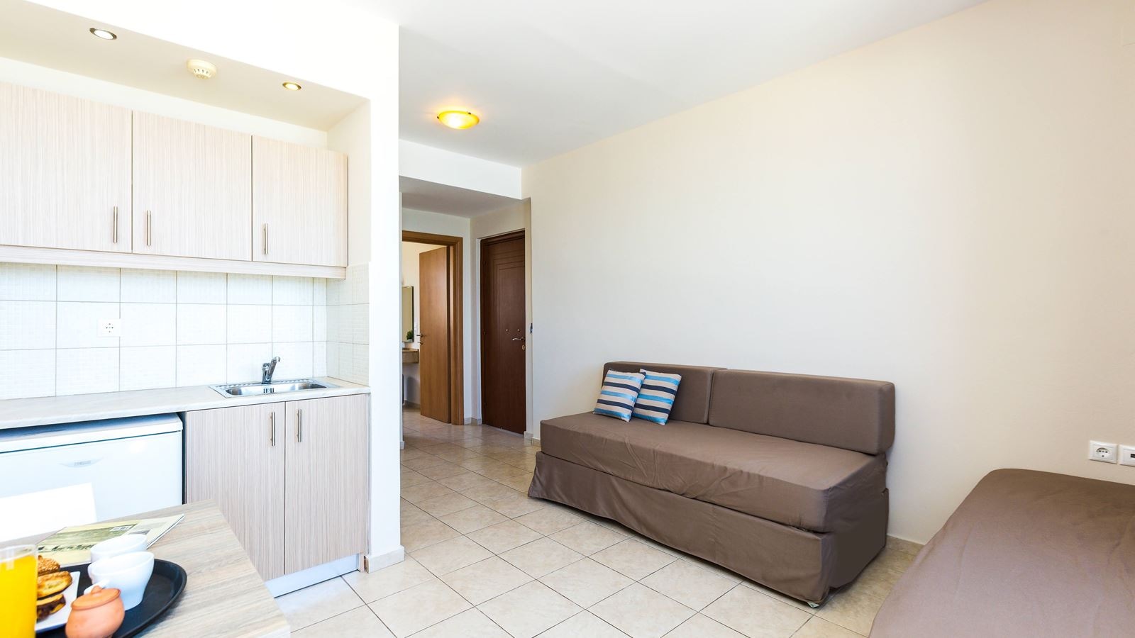 rooms-apartment-superior--quadruple-1-bedroom-balcony-or-terrace