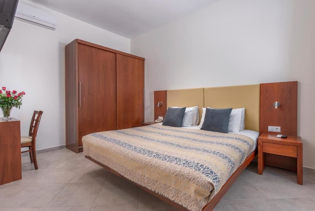 rooms-family-apartment--sea-view-