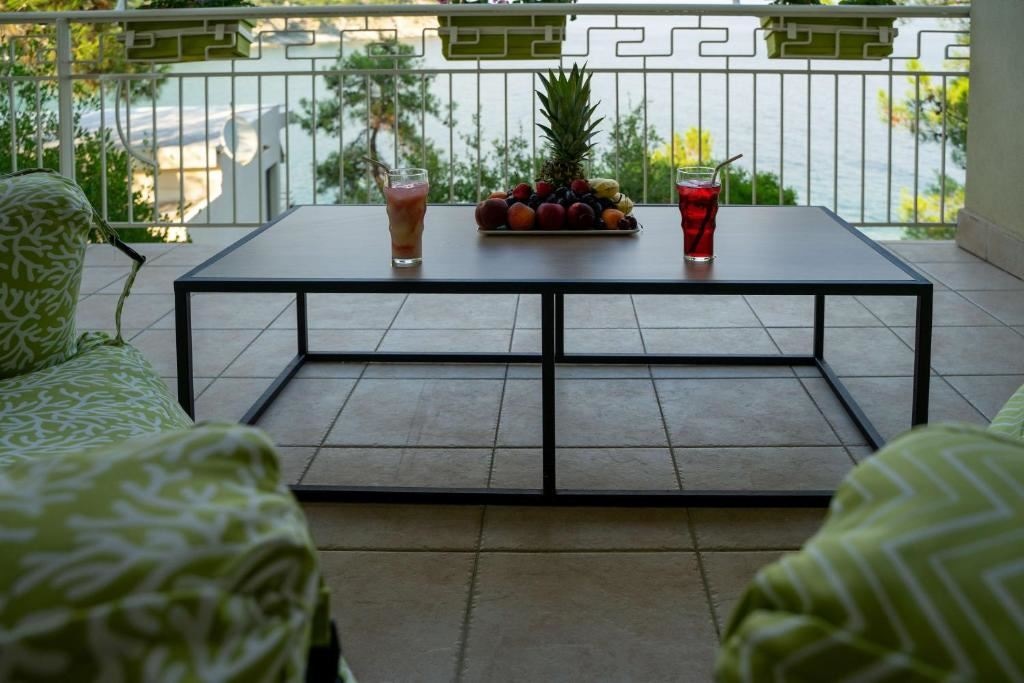 rooms-suite-front-sew-view