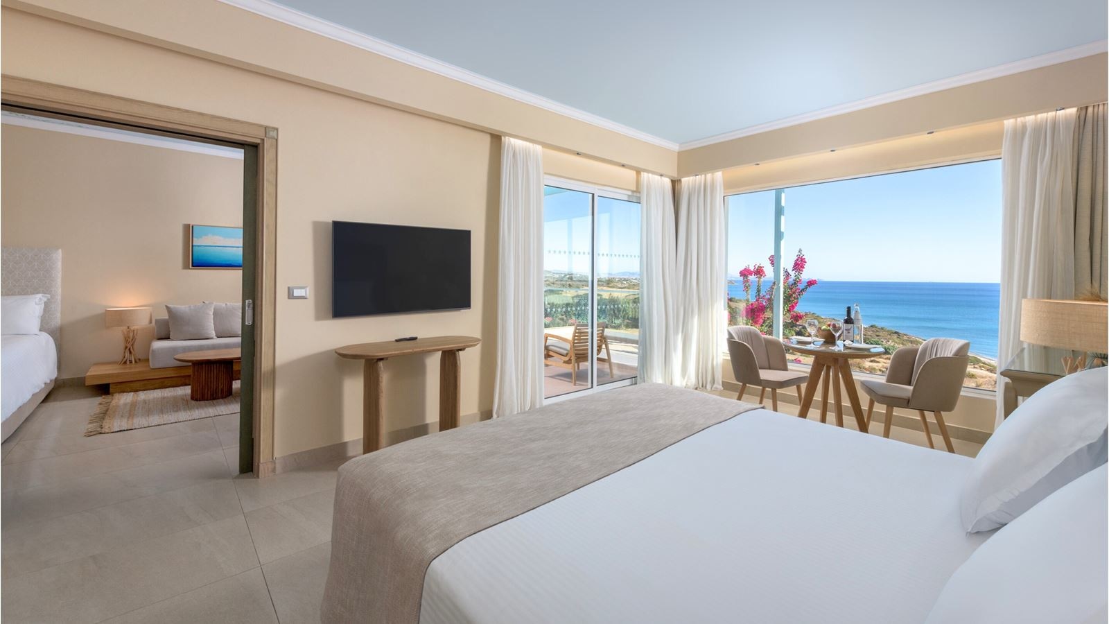 rooms-superior-family-suite-seaview