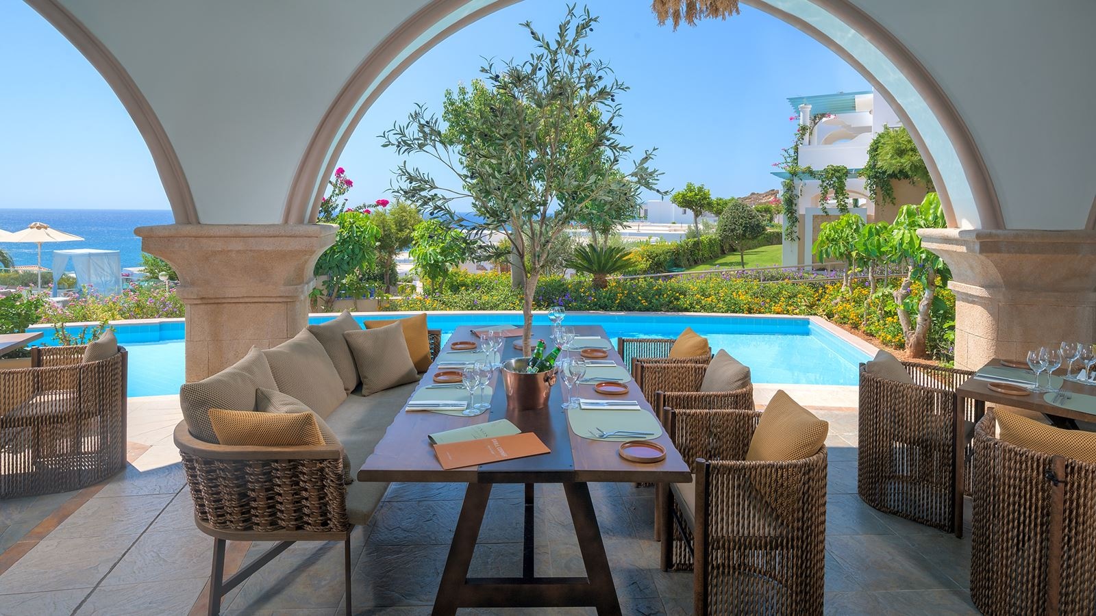 restaurants-grill-corner-bbq-restaurant