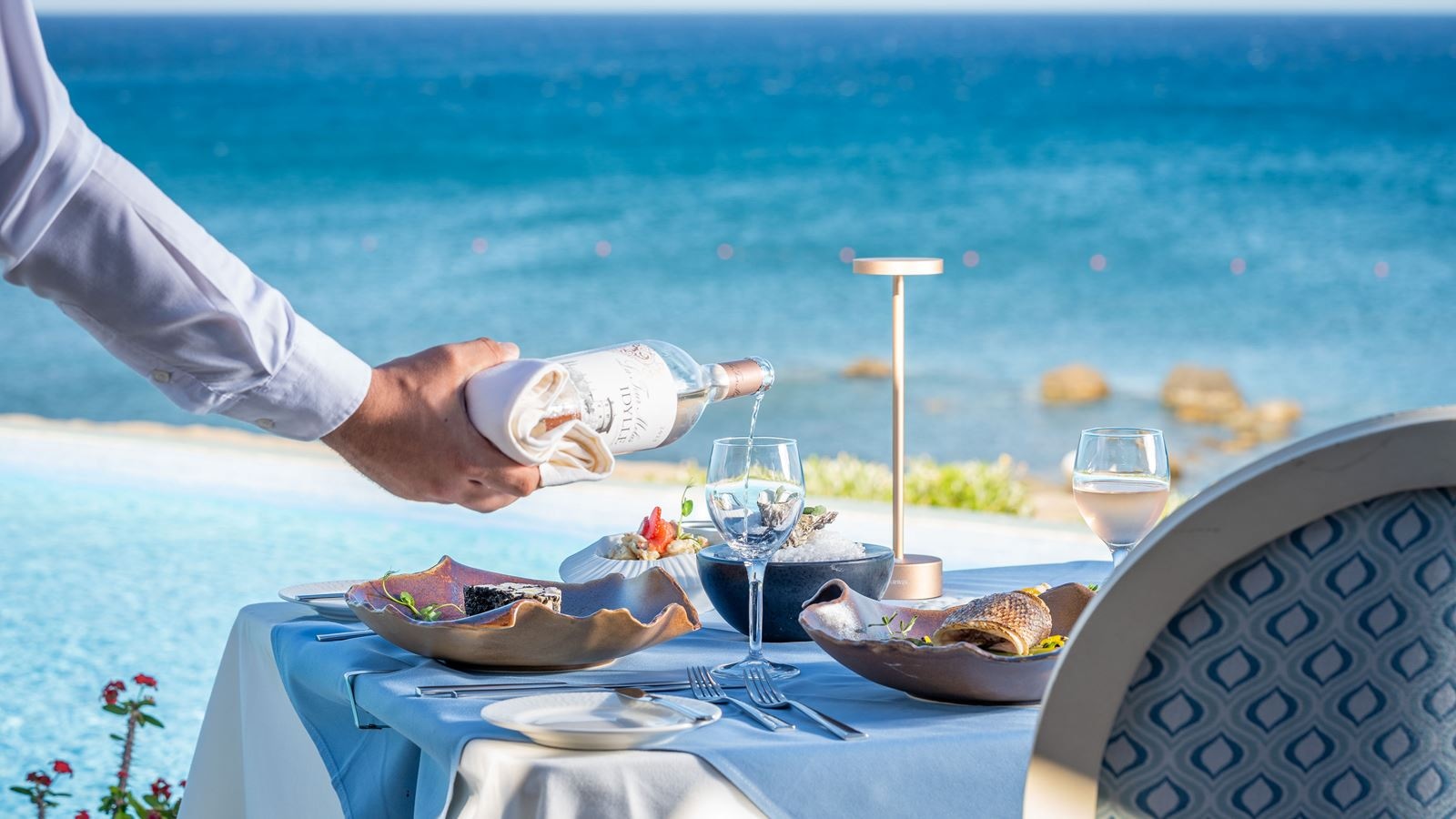 restaurants-thalassa-beachfront-gourmet-restaurant
