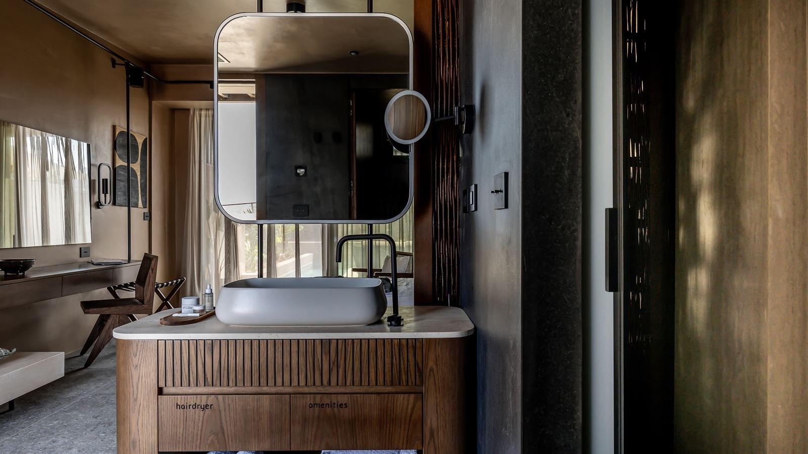 rooms-breeze-suite-with-privat-pool