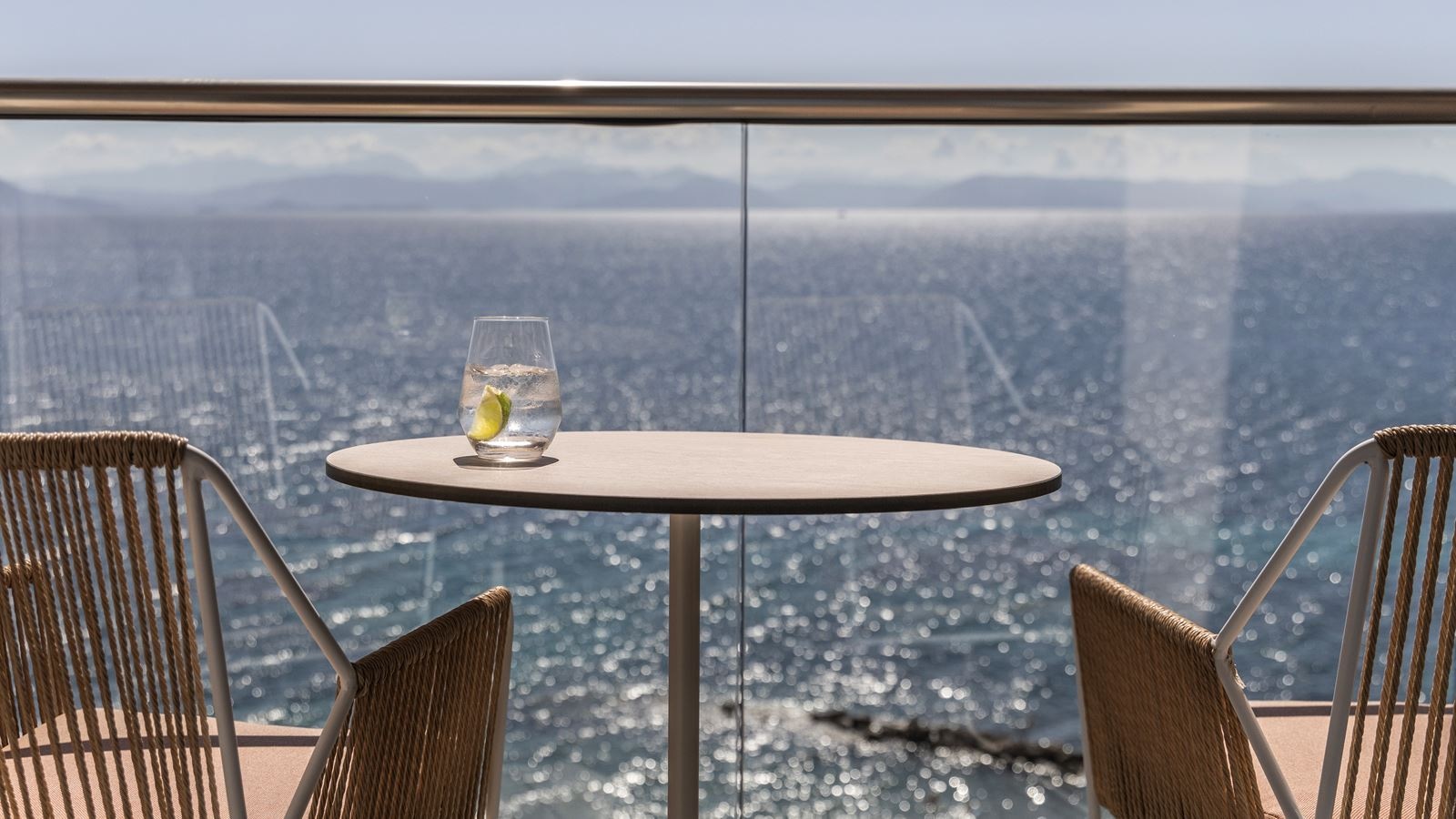 rooms-superior-triple-room-sea-front